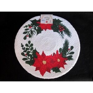 NWT Homewear Set of 2 Placemats 15"‎ Round White Poinsettias Holly Berries